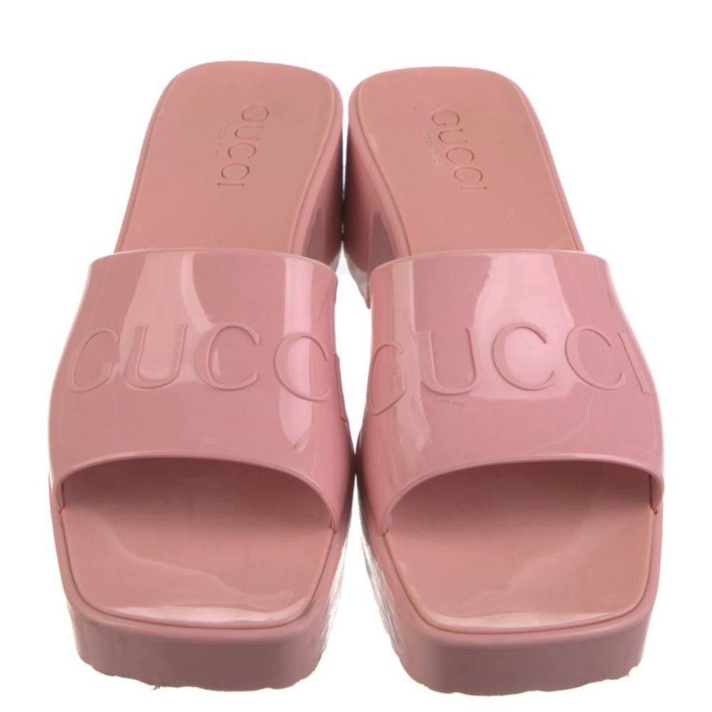 Gucci Pink Women's Slide Sandals